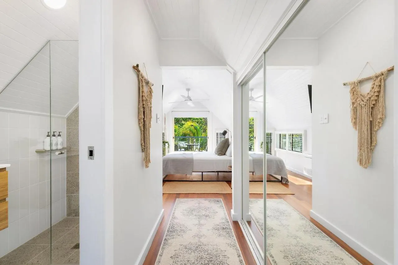 Apartment La Mer - Modern Design With Beachfront Position Byron Bay